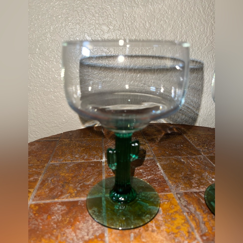 Set of 2 Vintage Cactus Margarita Glasses - Picture 3 of 15